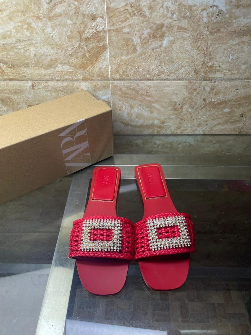 Zara slippers