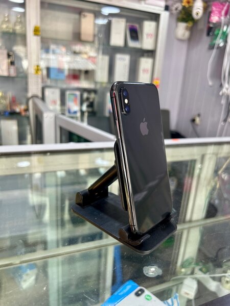 iPhone X