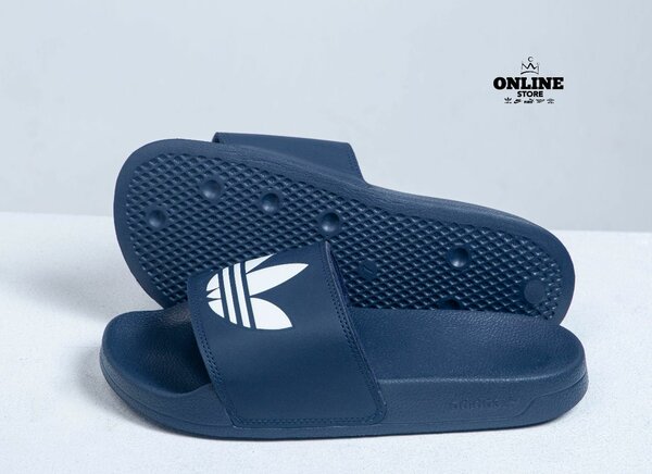 Adidas Adilette slides bleu marine