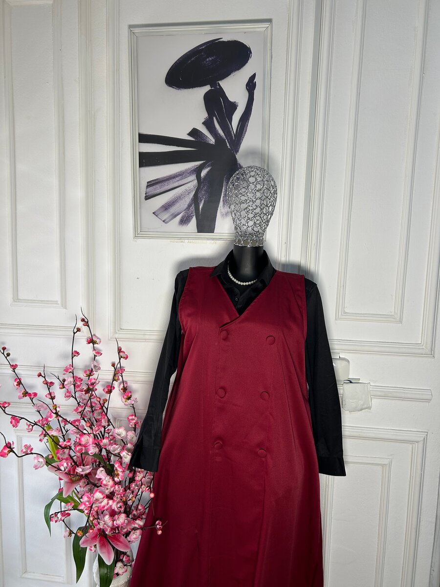 Robe longue bordeaux élégante