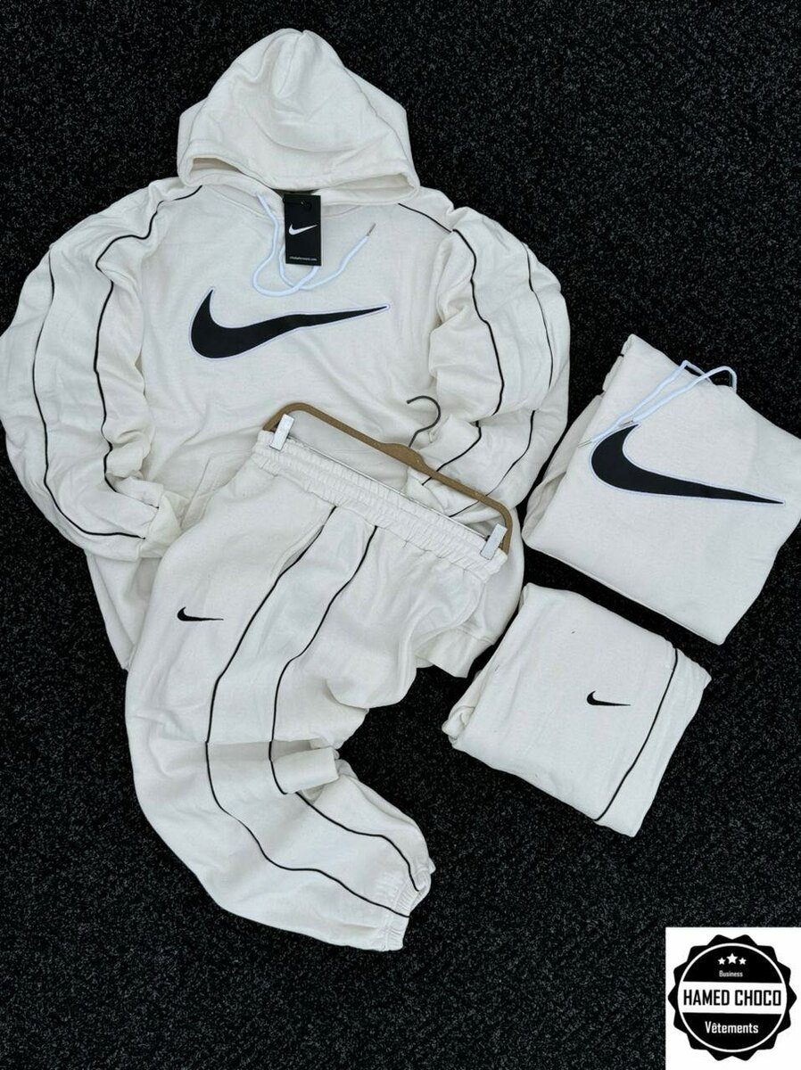 Complet Nike