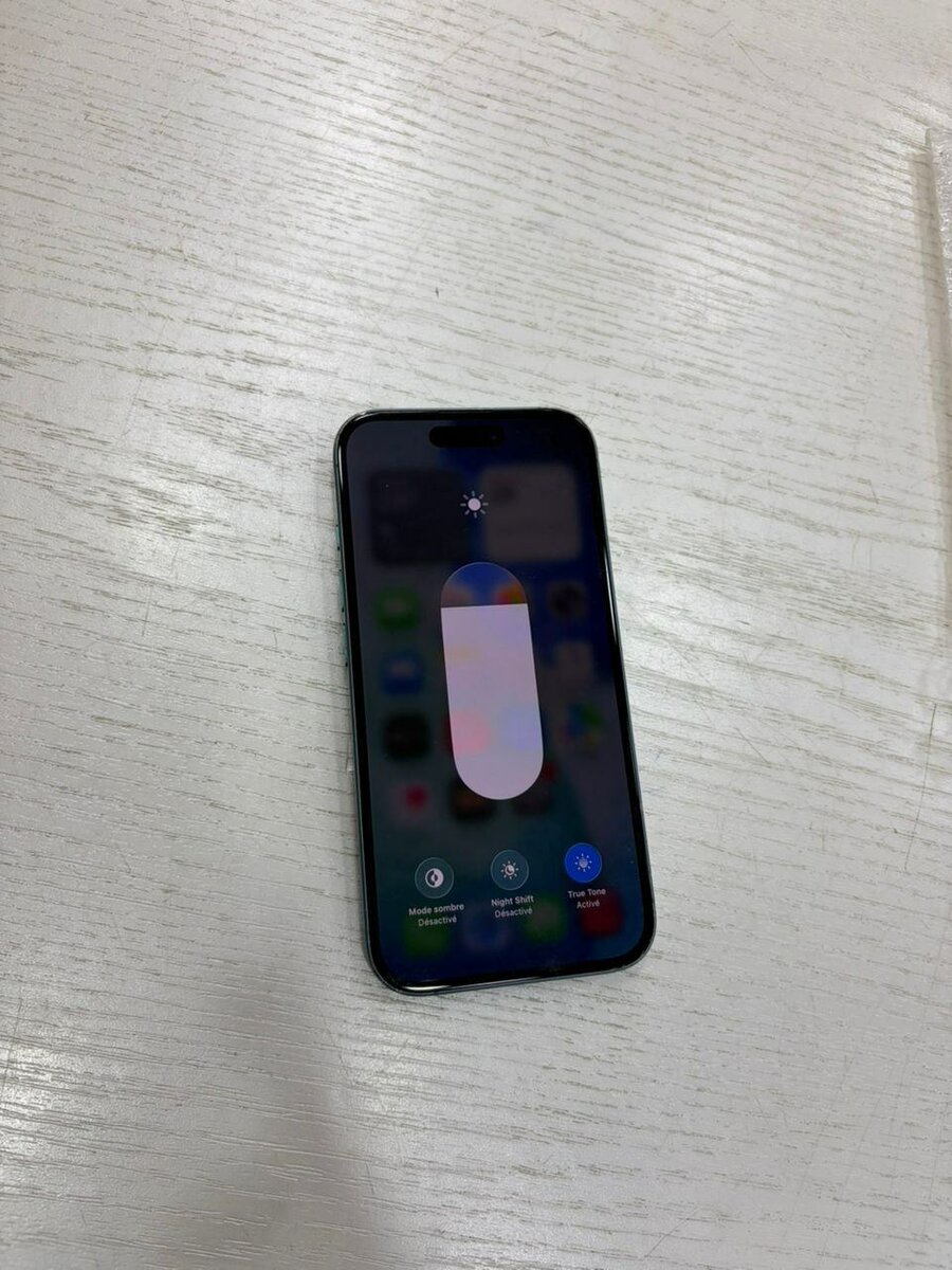 IPhone 16 128Go CE 2nd main