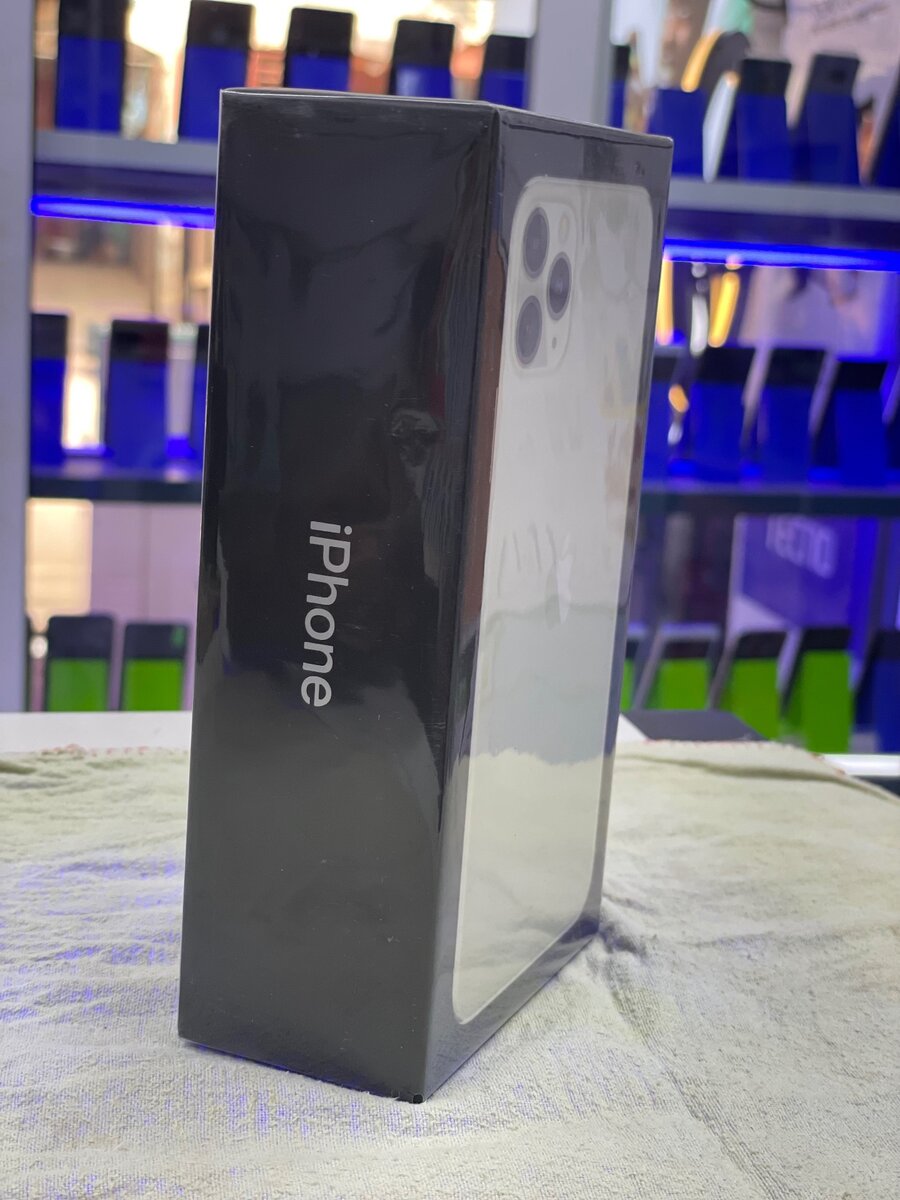 iPhone 11 Pro max 256gb new