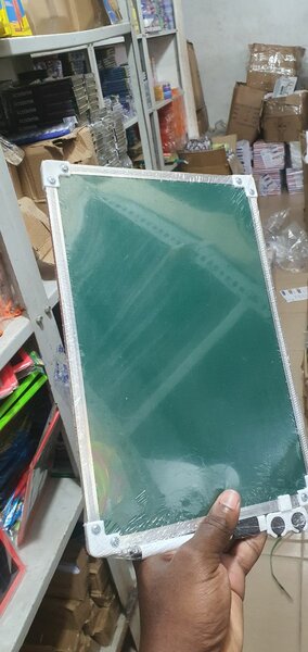 Tableau blanc effaçable double-face