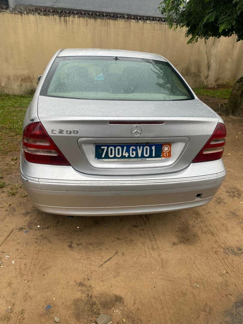 Mercedes c200