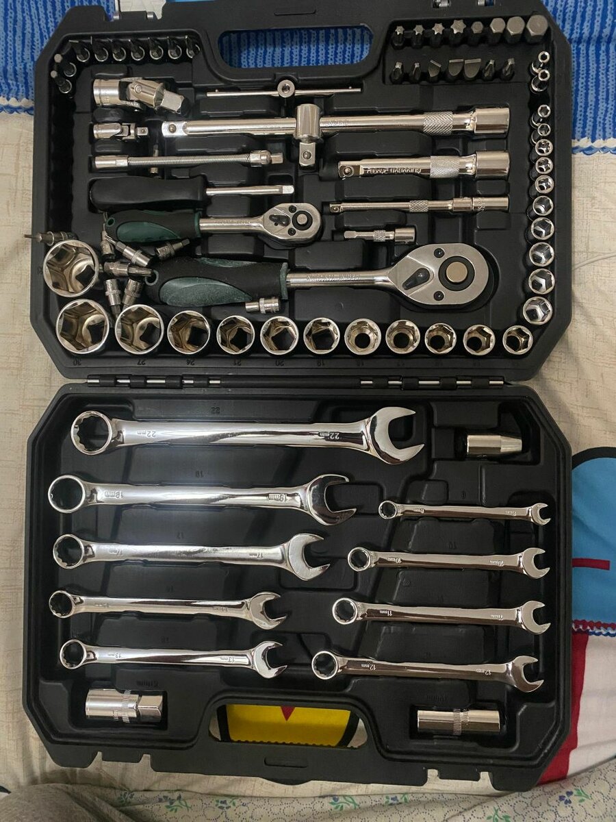 Набор ключ 82 шт