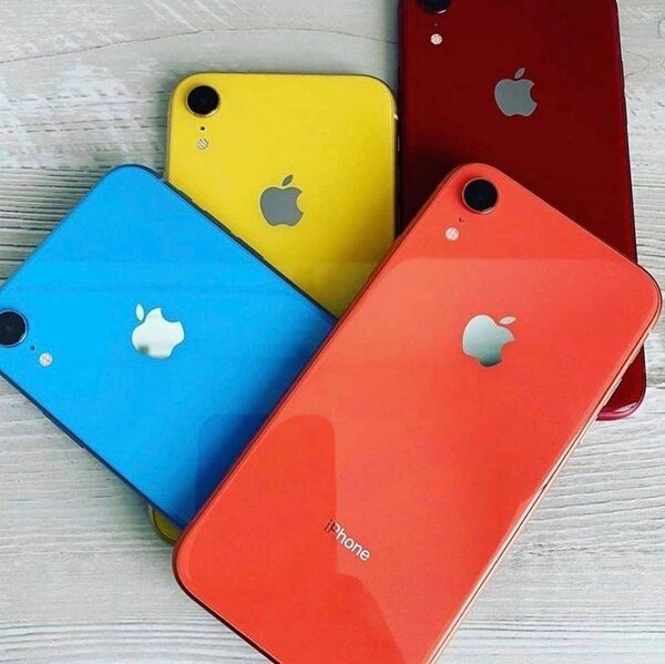 iPhone XR Coloré Débloqué