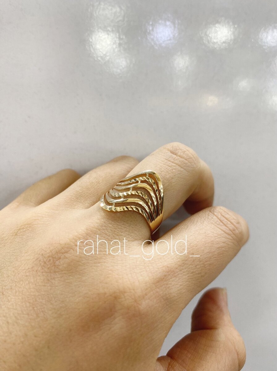 Кольцо за 9000