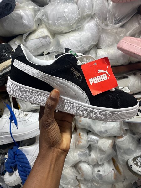 Chaussures Puma Suède