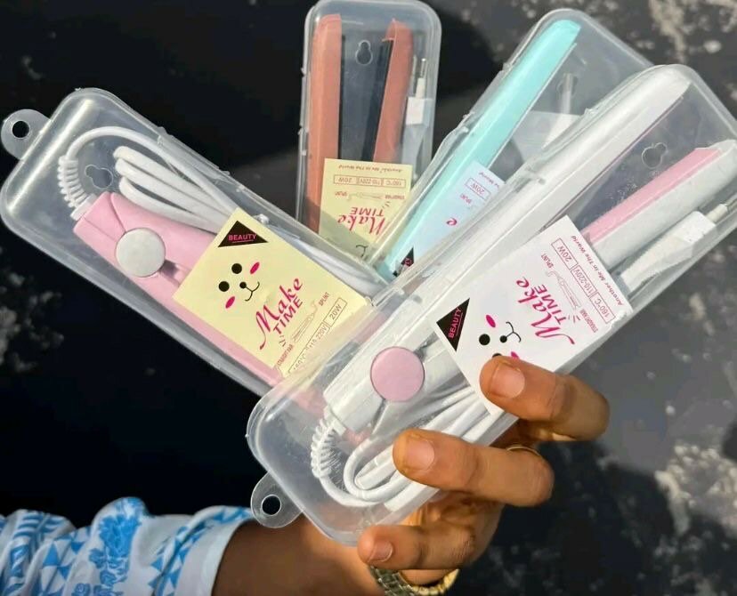 Mini fer à lisser portable