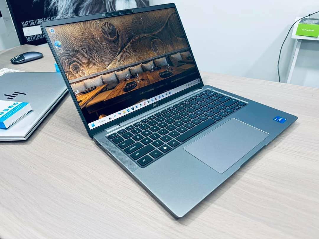 DELL Latitude 7440 Core i5 (13th gen)