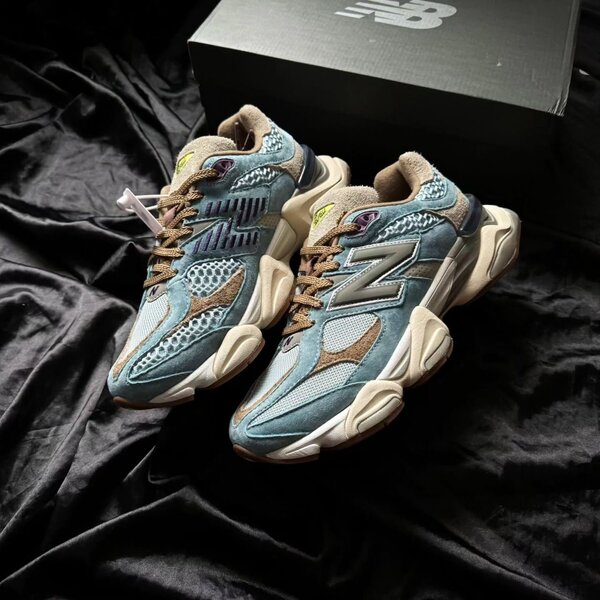 New Balance 9060 Bleu Beige
