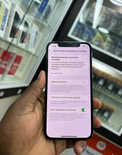 iPhone 12 Pro Bleu 72% Batterie