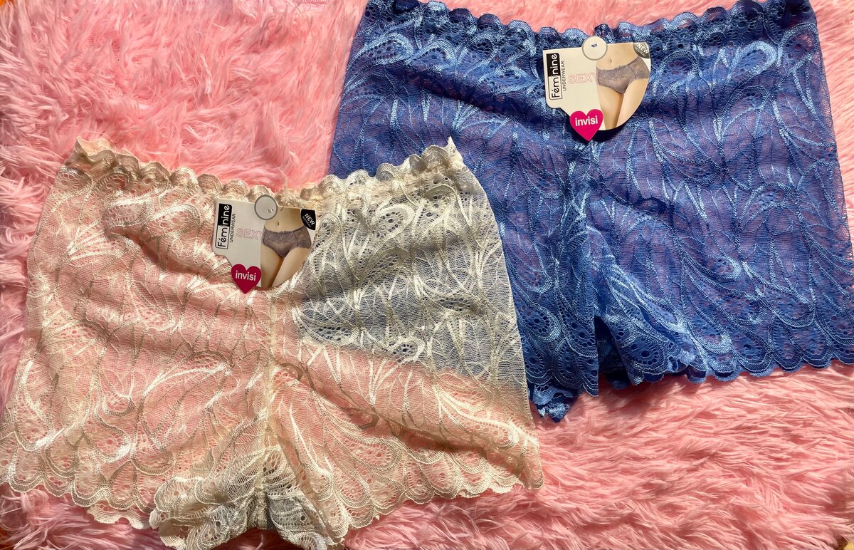 Shorts en dentelle féminine