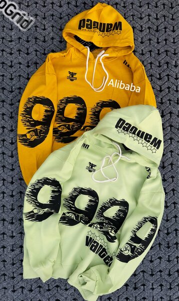 Sweat à capuche imprimé tendance