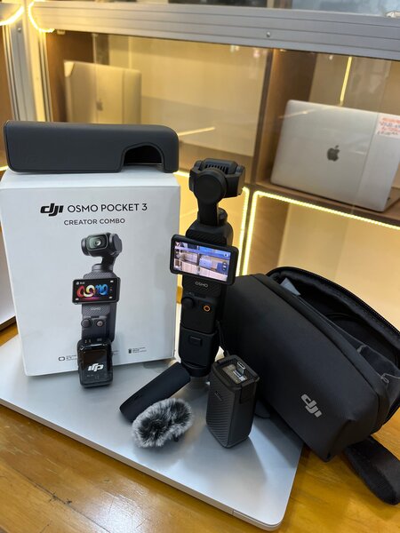 DJI Osmo Pocket 3 Combo