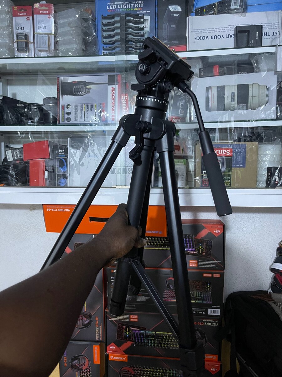 Trépied pour les photographe et cameraman