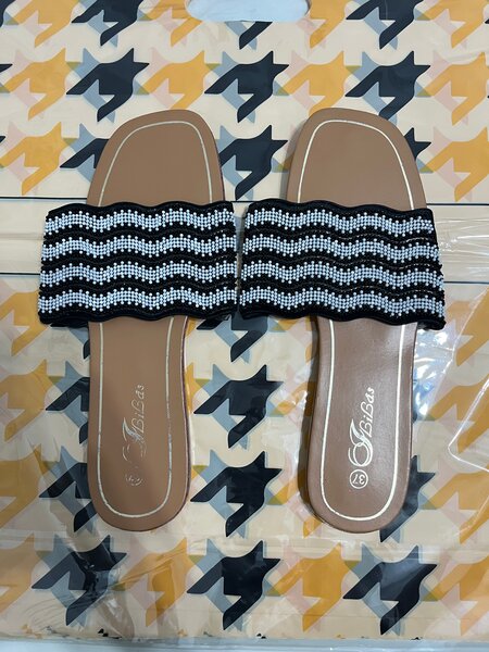 Sandales à perles chic