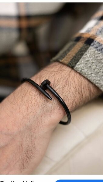 Bracelet Clou Élegant