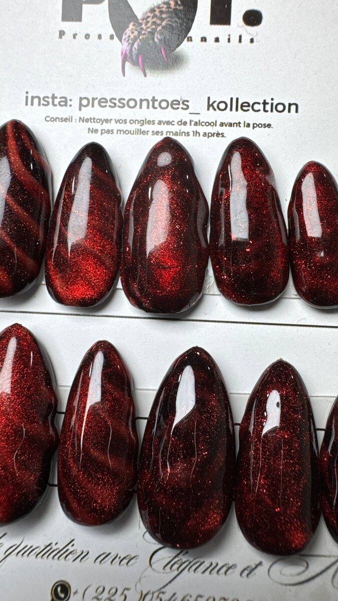 Press on Nails rouges glamour