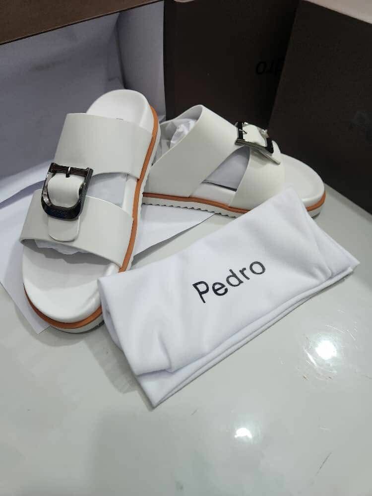 Sandales blanches Pedro élégantes