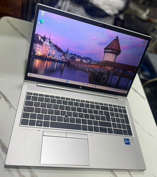 hp elitebook g8 i7 11th généra