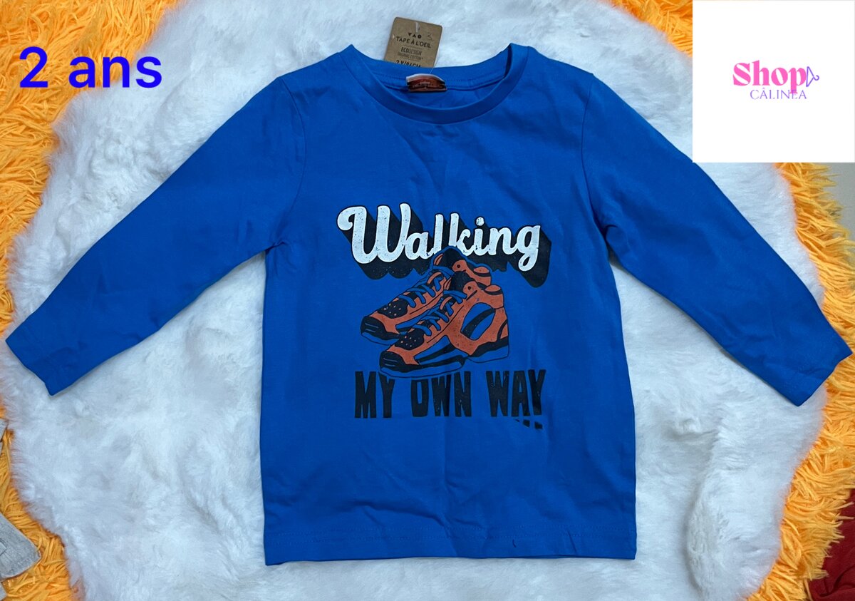 T-shirt enfant bleu "Walking"