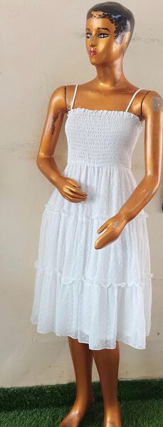 Robe blanche estivale