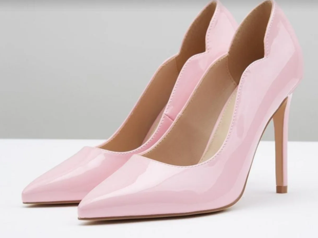 shoes gloss patent heel