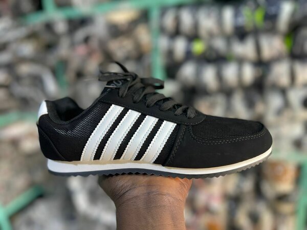 Chaussures de sport noires