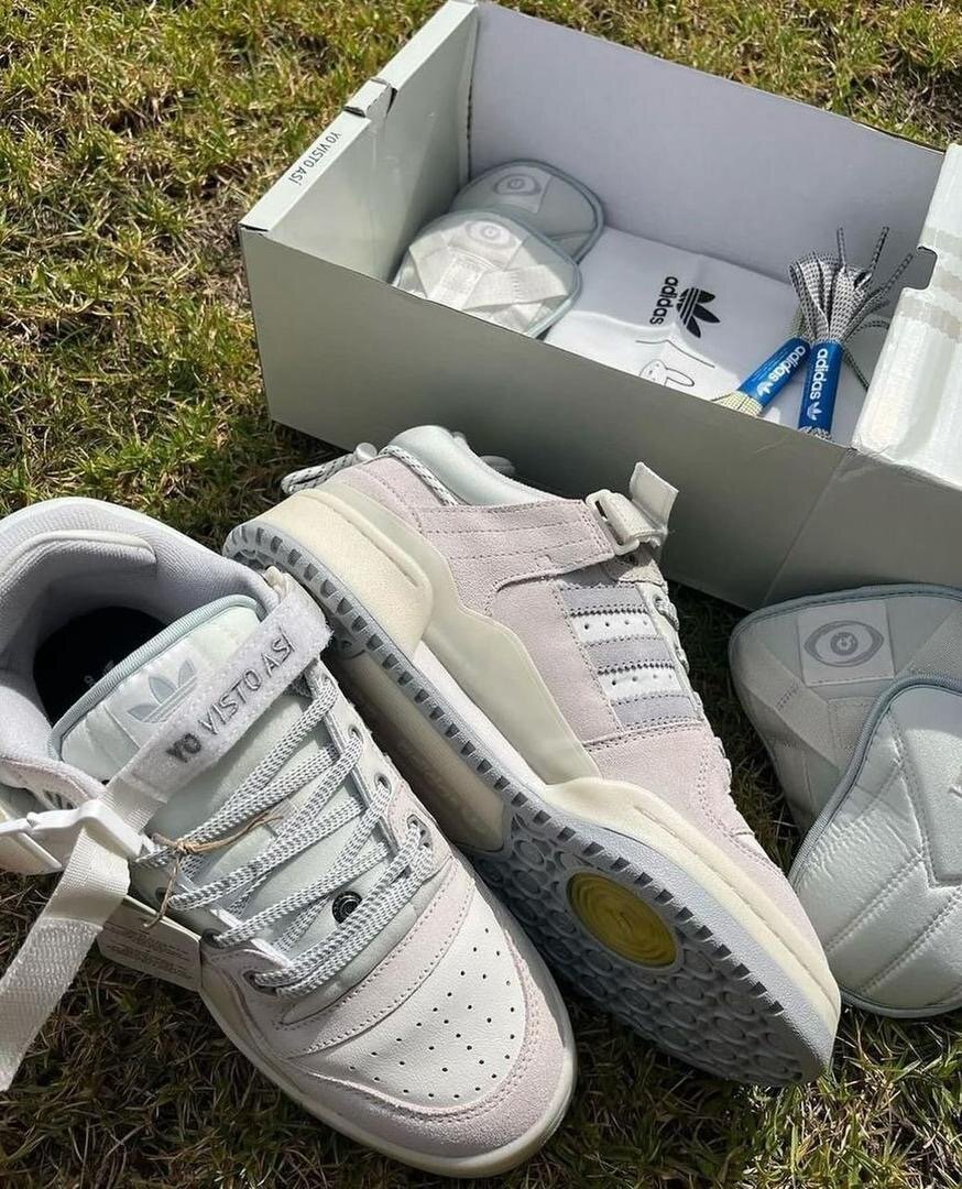 Baskets Bad Bunny x Adidas For