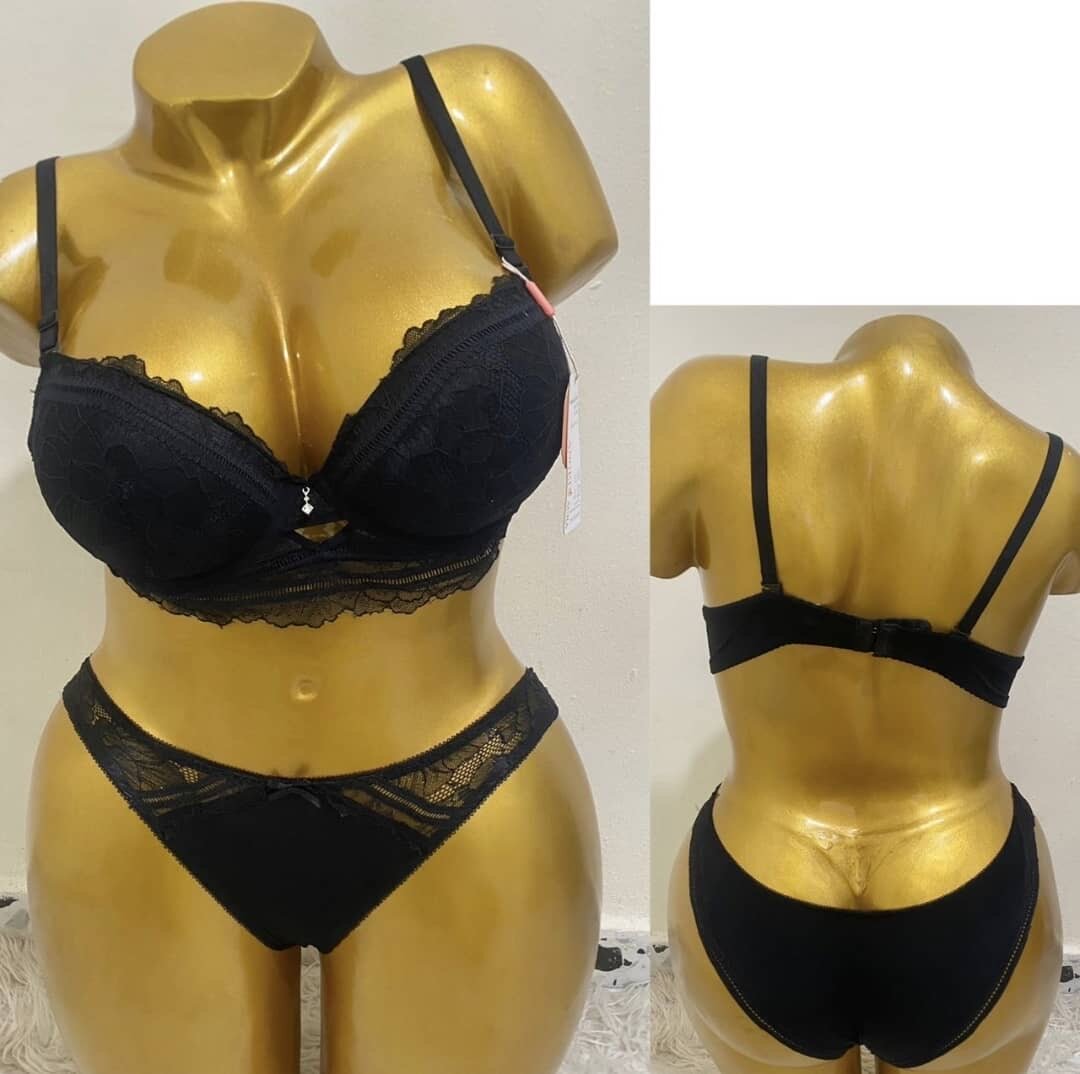 Ensemble lingerie dentelle chic