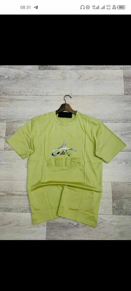 T-shirt à motifs créatifs