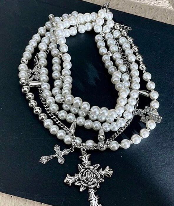 Collier Perles Croix Élégant