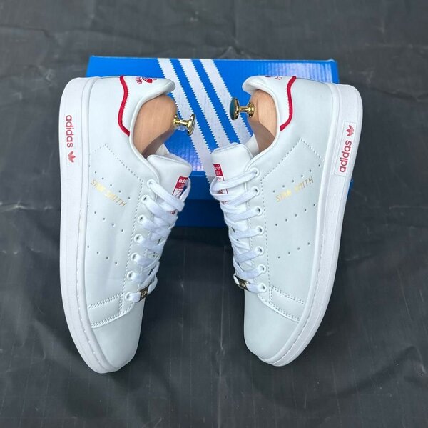 Adidas Stan Smith Sneakers