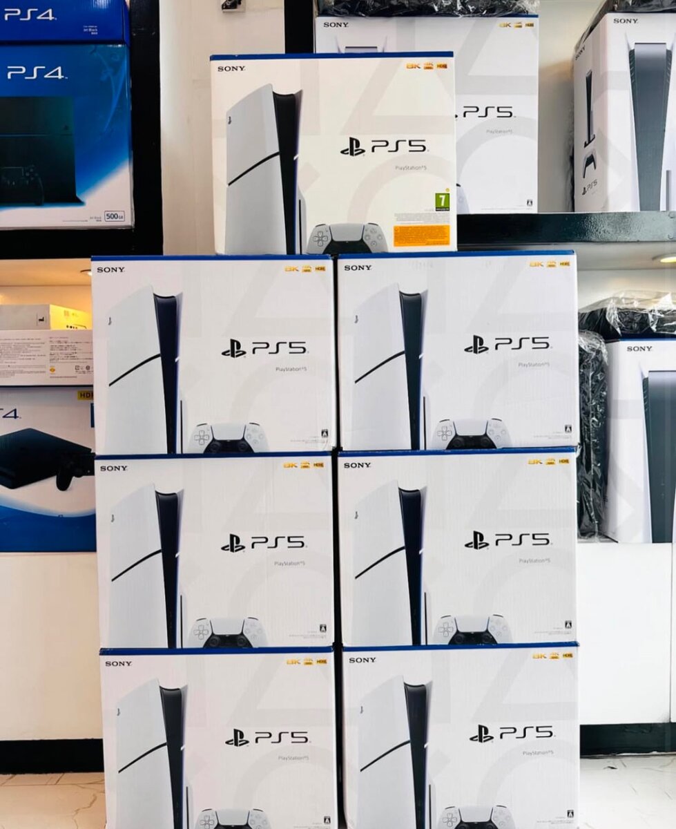 PS5 SLIM STANDARD DISC EDITION