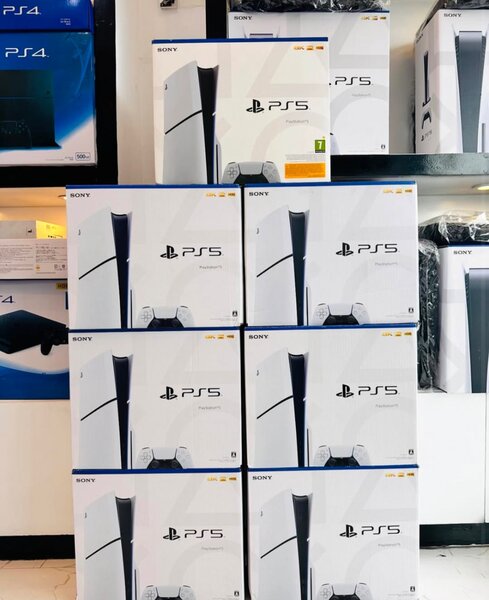 PS5 SLIM STANDARD DISC EDITION