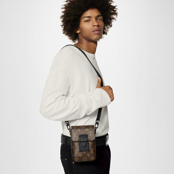 Sacoche élégante louis Vuitton