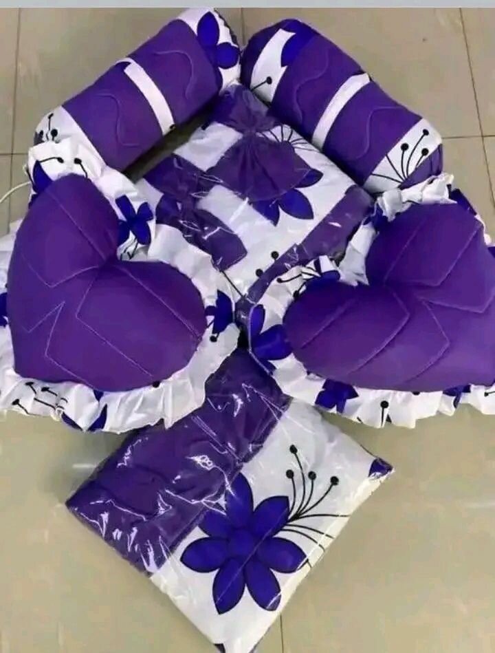 Ensemble de coussins décoratifs colorés