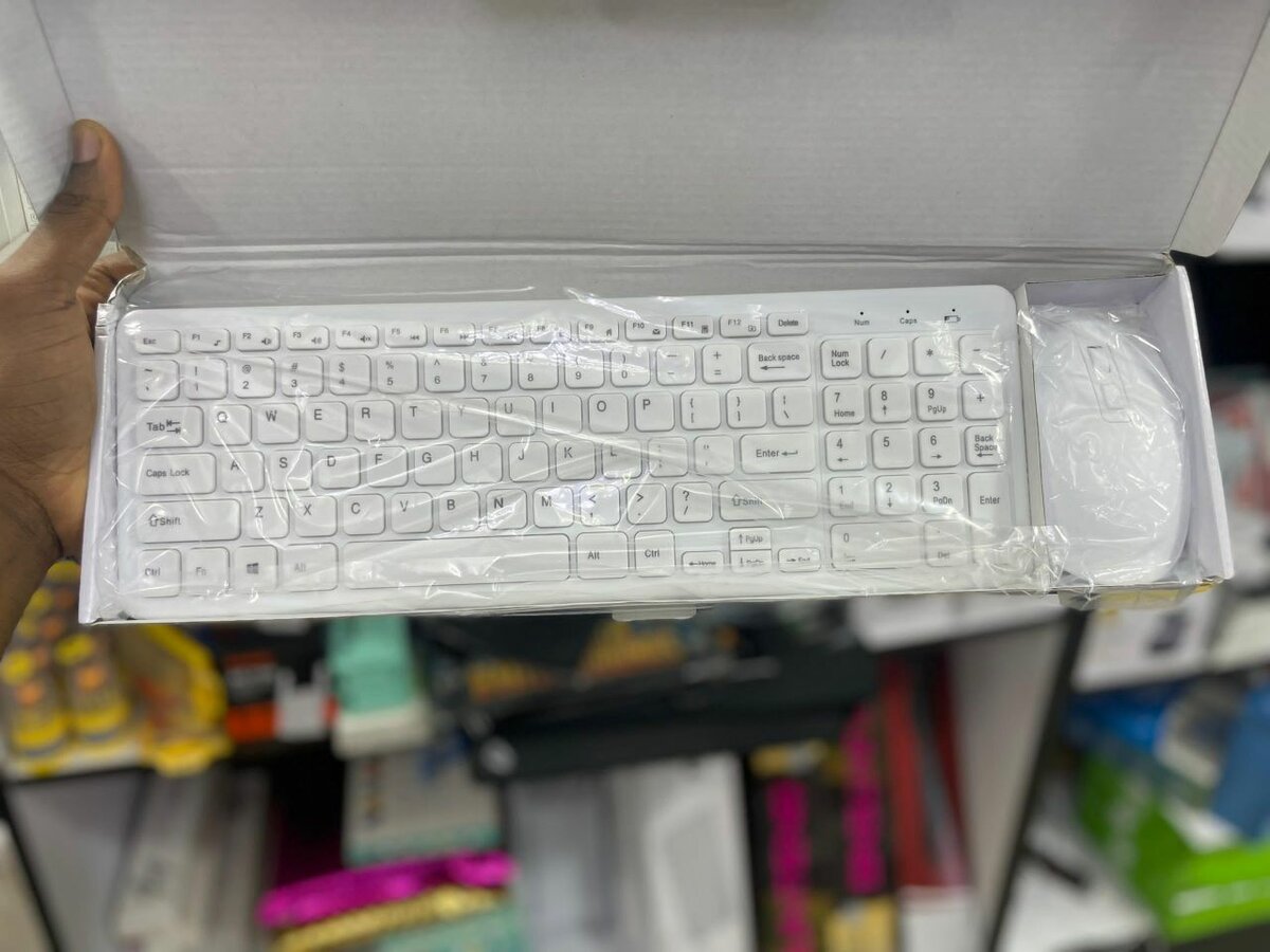 GKM520 Wireless Keyboard and Mouse Combo