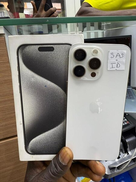 iPhone 15 pro max