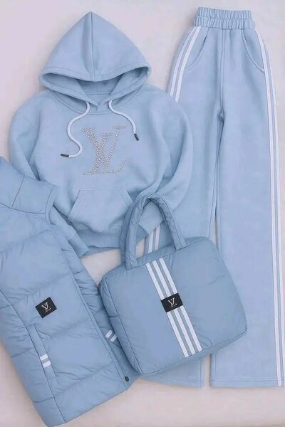 Ensemble de sport bleu