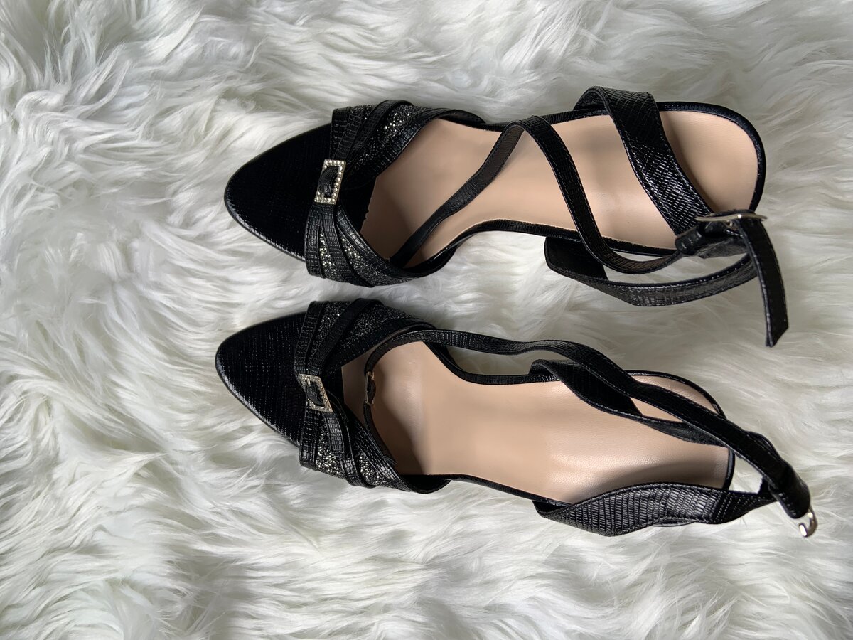 Sandales à talons élégantes