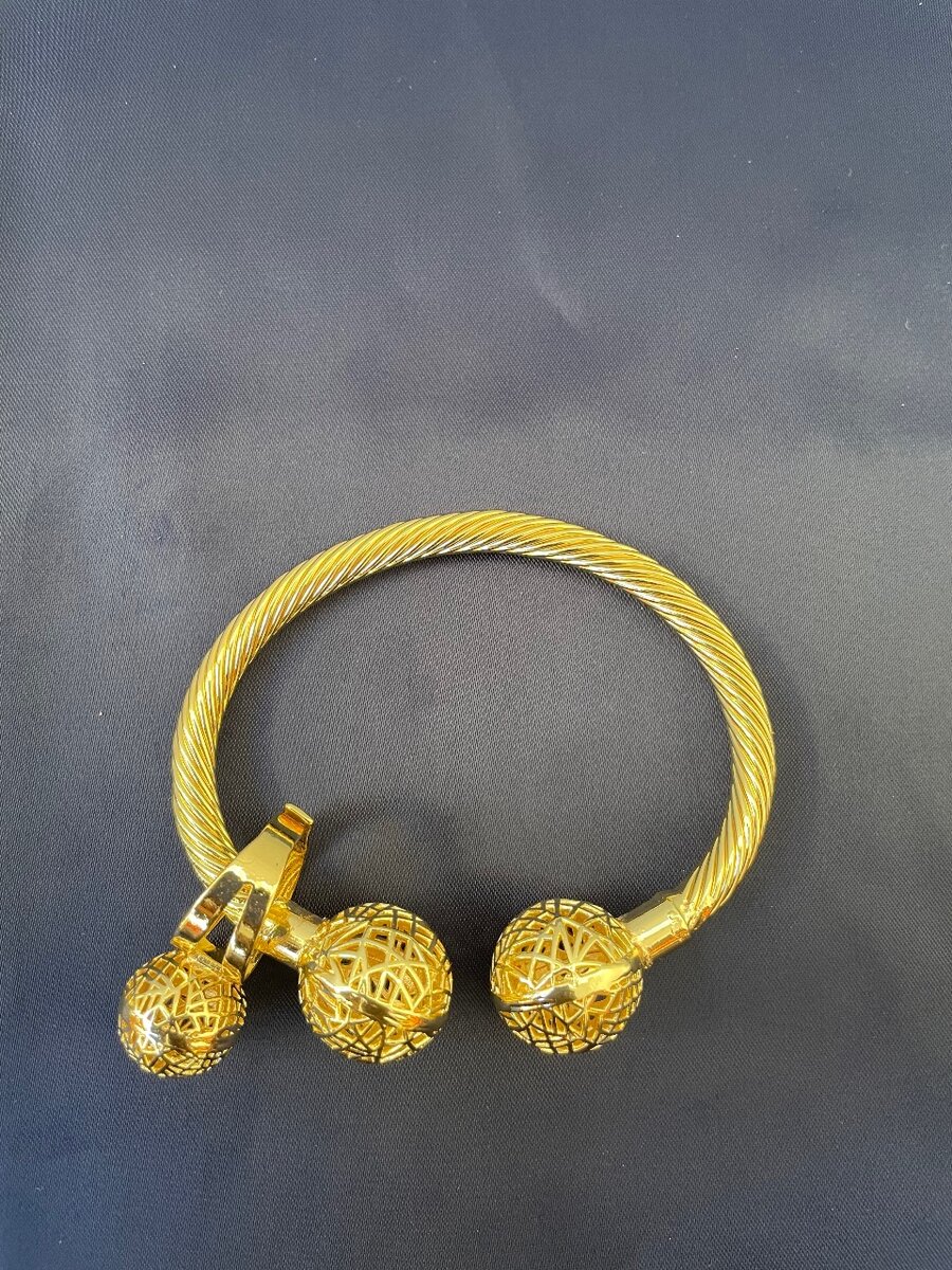 Original fashion bangles