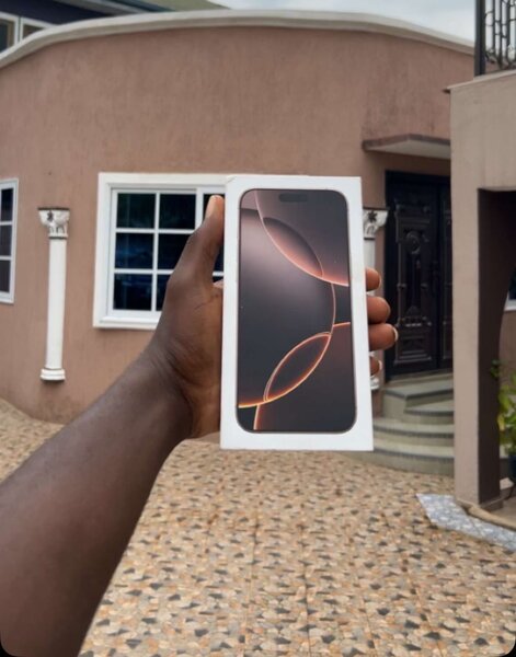 Brand new iPhone 16 Pro Max 25