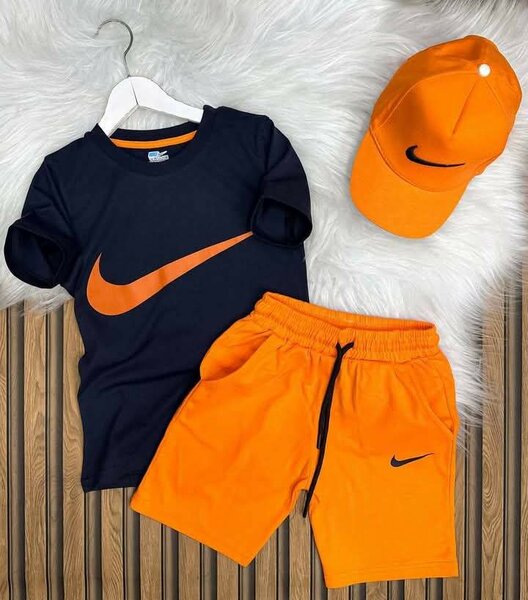 Nike causal wear with cap