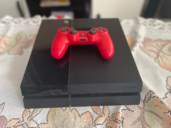 PlayStation 4 simple