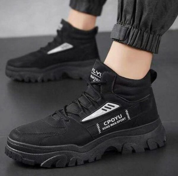 Chaussures de Sport Noires Homme