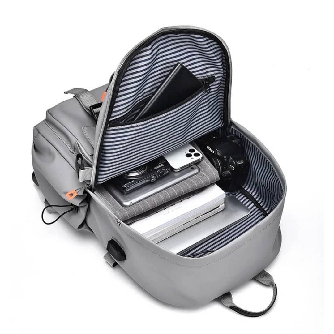 Sac à dos moderne gris