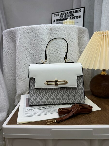 Sac à main femme luxe